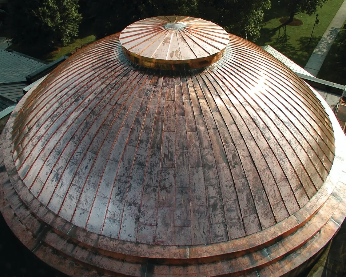 Craftsman Roofing crew installing a new roof in Meadow Grove